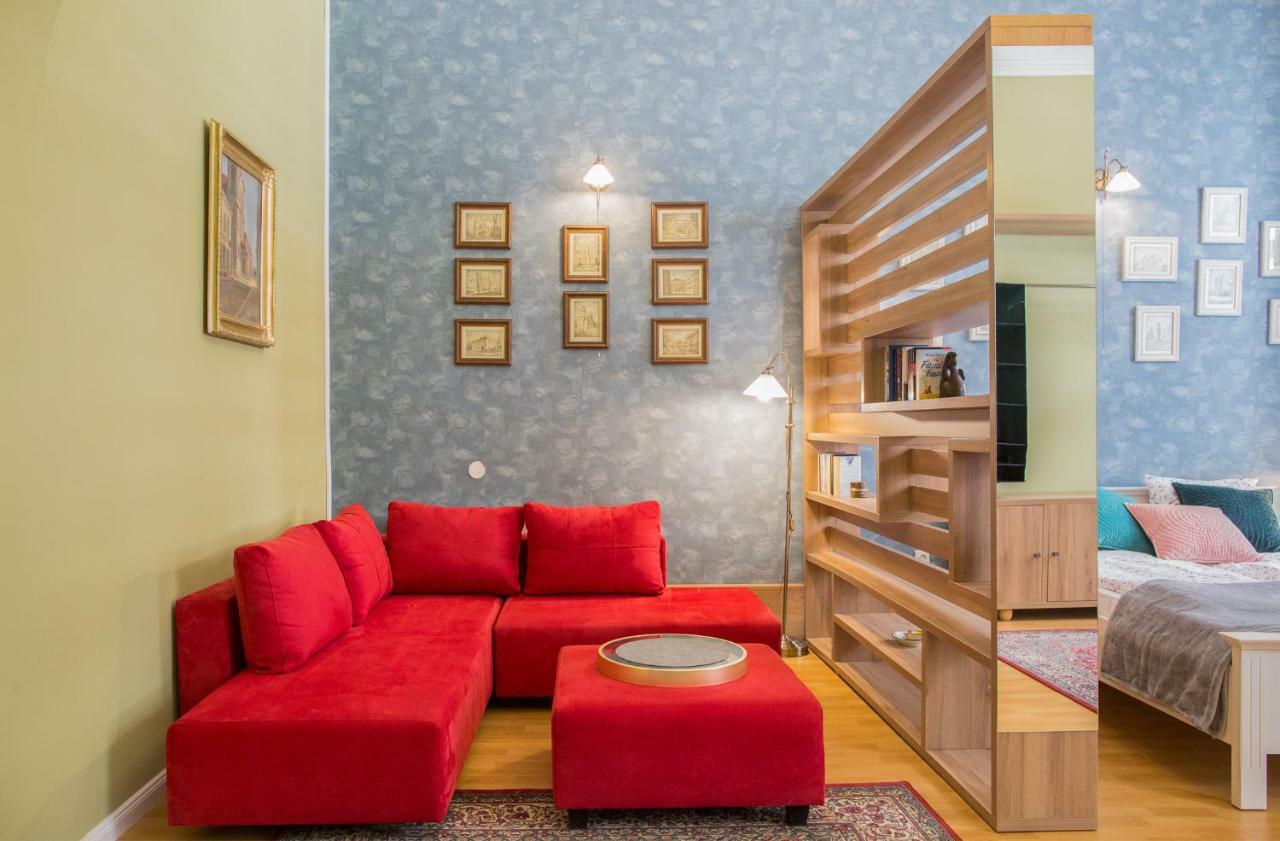 City Light Apartment Timisoara Ngoại thất bức ảnh