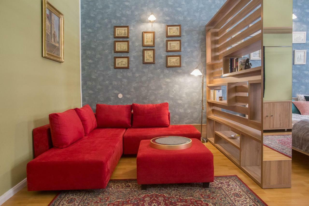 City Light Apartment Timisoara Ngoại thất bức ảnh