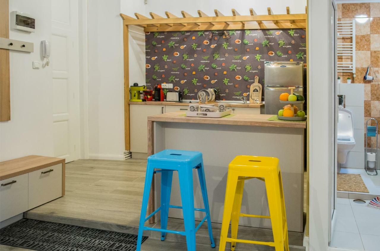 City Light Apartment Timisoara Ngoại thất bức ảnh